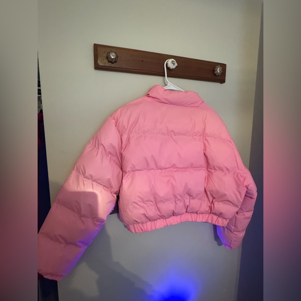 PrettyLittleThing Pink Puffer Jacket - Picture 2 of 2